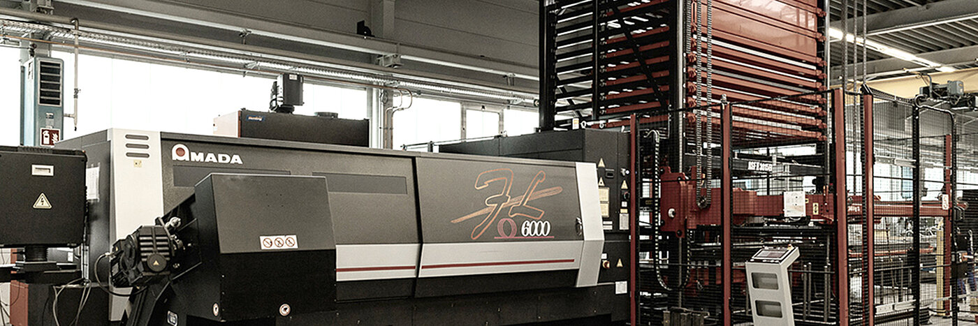 Laserzentrum B+G Metall, Dick- und Dünnblech lasern, Alublech schneiden, Edelstahl schneiden. Immer effizient und schnell.