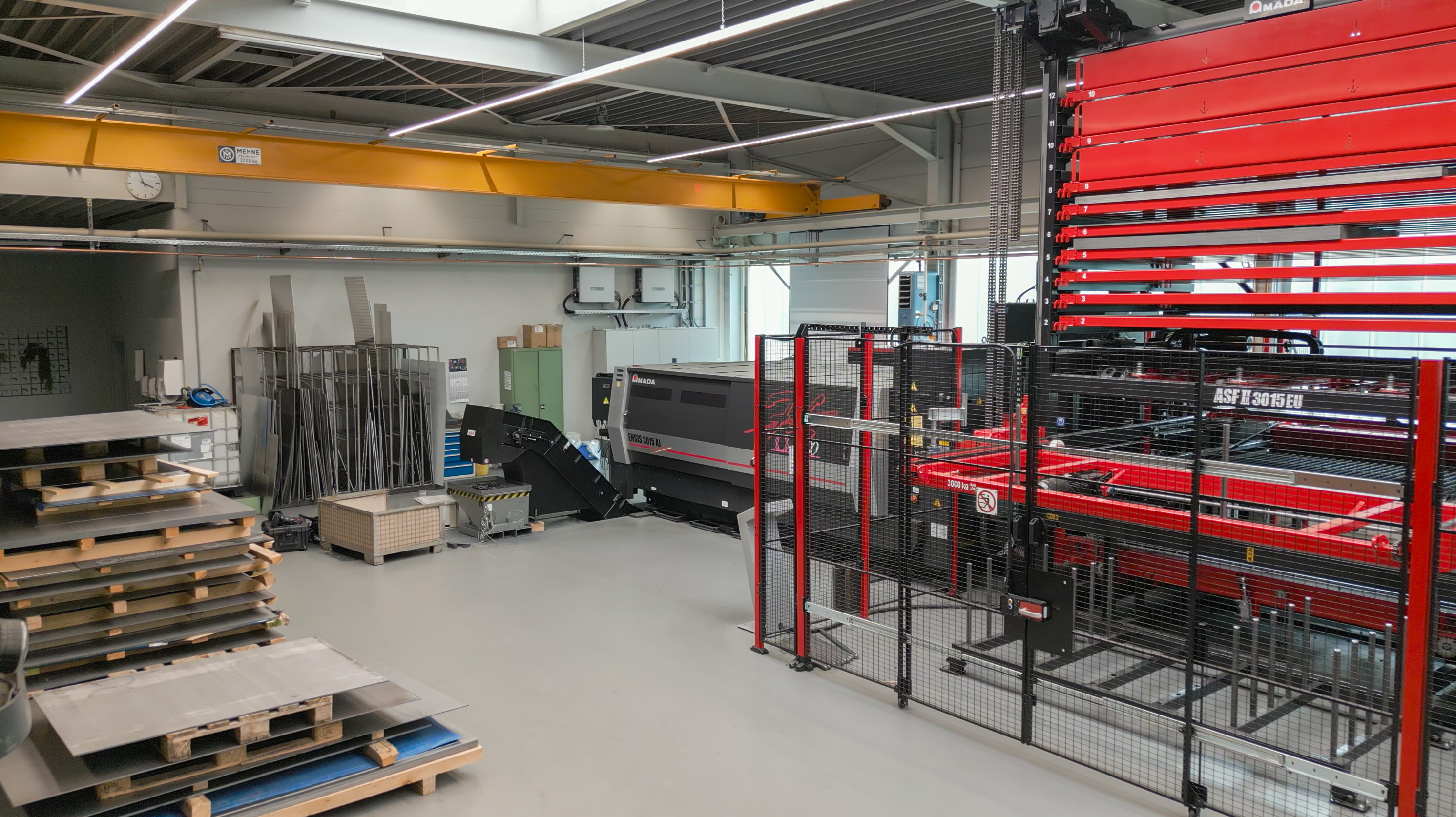 Blech lasern lassen vom Profi. Mit der Laserzentrum bei B+G Metall sind Ihre Metall Zuschnitte in den besten Händen.
